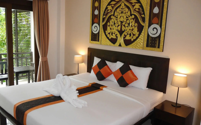 Ampha Place Hotel