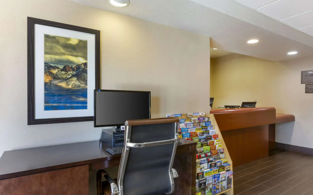 Comfort Inn Green Valley I-19