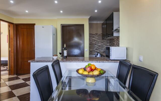 B47 Walkway Beachview Place