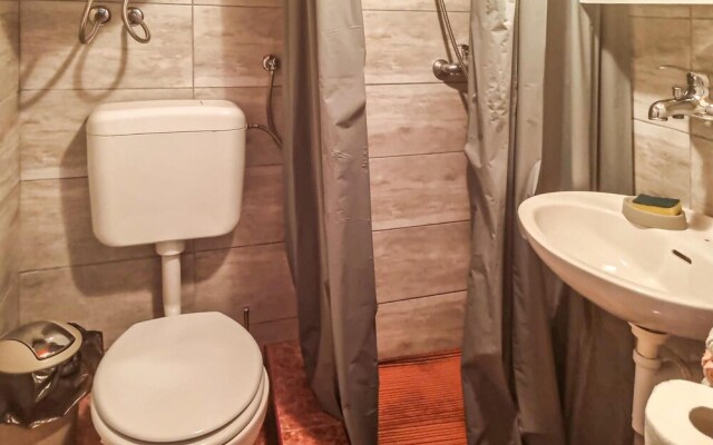 Amazing Apartment in Benkovac With Wifi and 2 Bedrooms