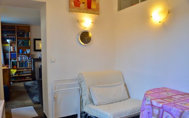 One Bedroom Flat in Montparnasse