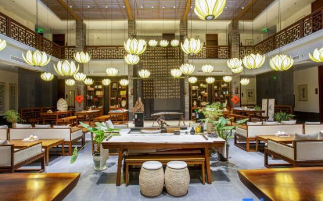 Yangzhou Slender West Lake Fuhui Jingshe Hotel