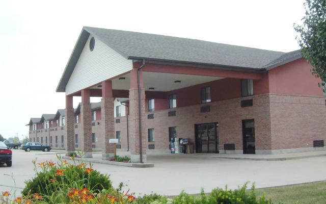 Super 8 by Wyndham Springfield/Battlefield