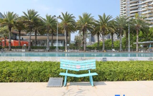 Yuehai Yihao Holiday Apartment