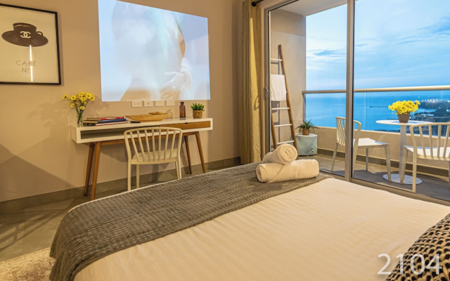 Santa Marina Apartments and Beach Club by Xarm Apartments