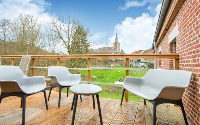 Elegant Apartment in Houyet with Terrace