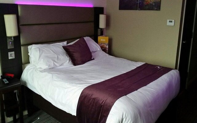 Premier Inn Bristol East (Emersons Green)