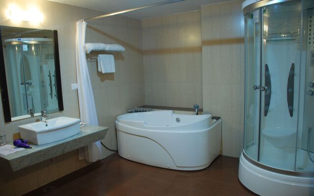 Hotel Softel Plaza