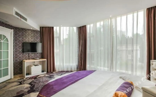Bayi Garden Hotel