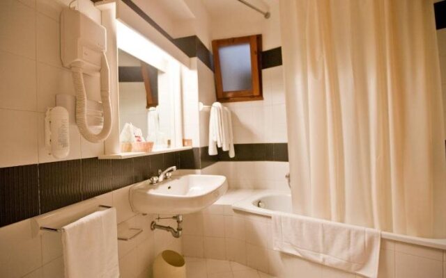 Hotel Moderno