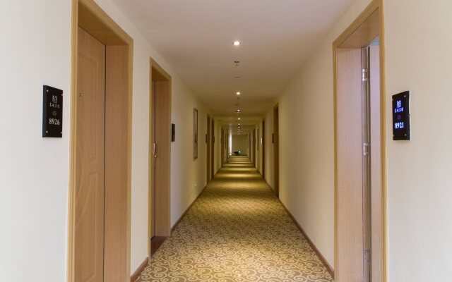 Dongcheng Hotel