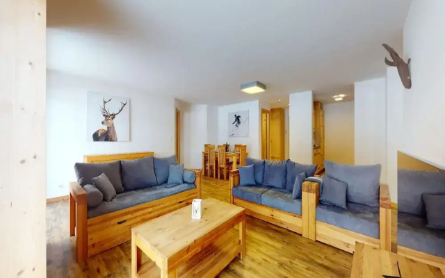 Apartment With Comfortable Arrangements