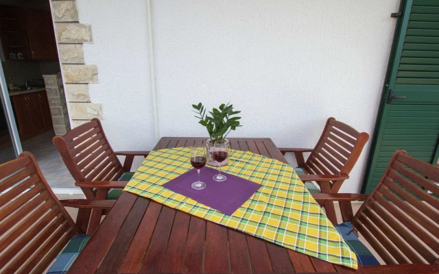 Breezy Stay Near Trogir
