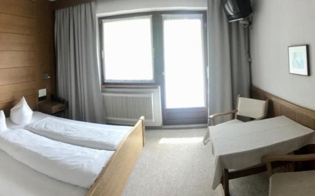 Hotel Zirbenhof