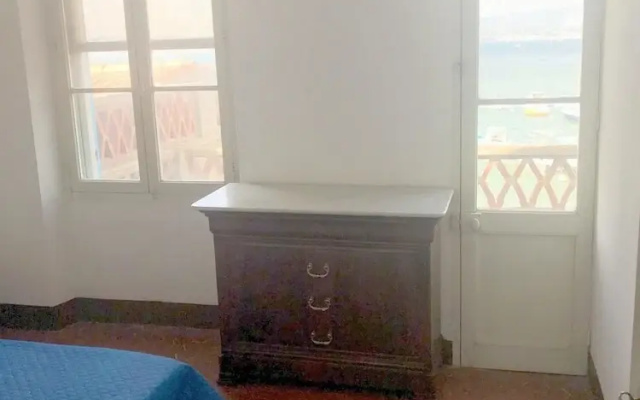 House With 4 Bedrooms in Six-fours-les-plages, With Wonderful sea View
