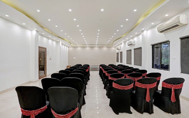 Treebo Varsha Palace