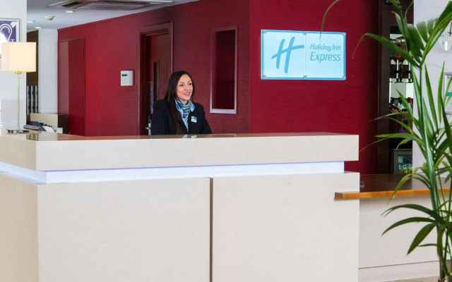 Holiday Inn Express Glasgow Airport by IHG