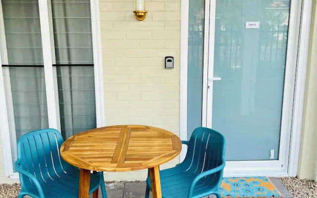 City Unit 6 Walk to Esplanade