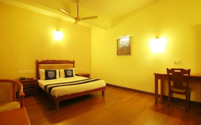 Oyo 4802 Cochin City Residency