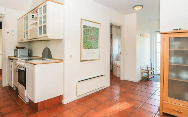 6 Person Holiday Home in Blavand