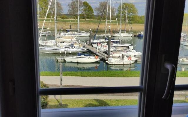 L'Anse Rouge, vue sur le port