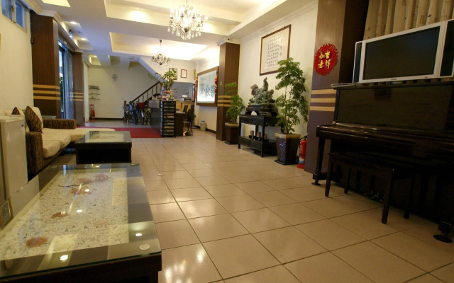 Spring Autumn Hotel