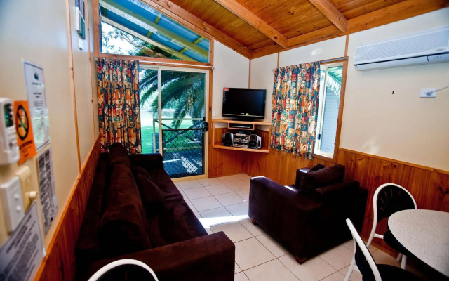 Lani's Holiday Island - Caravan Park