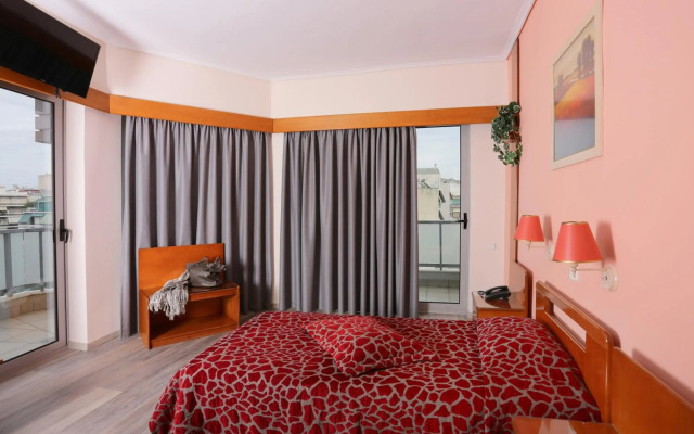 Xenophon Hotel