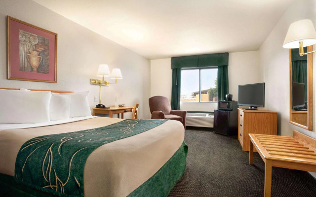 Travelodge by Wyndham Cheyenne