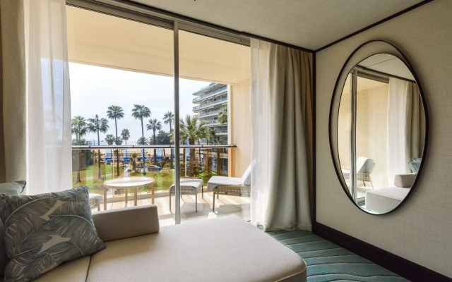 Отель Mondrian Cannes
