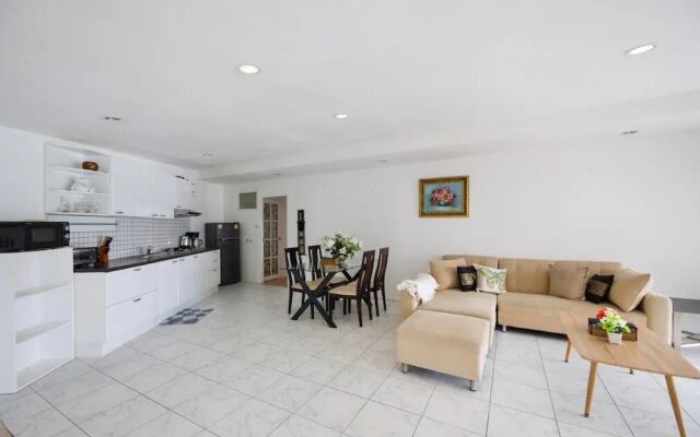 Beachfront Sea View Pool Villa