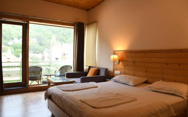 Kunwar Residency