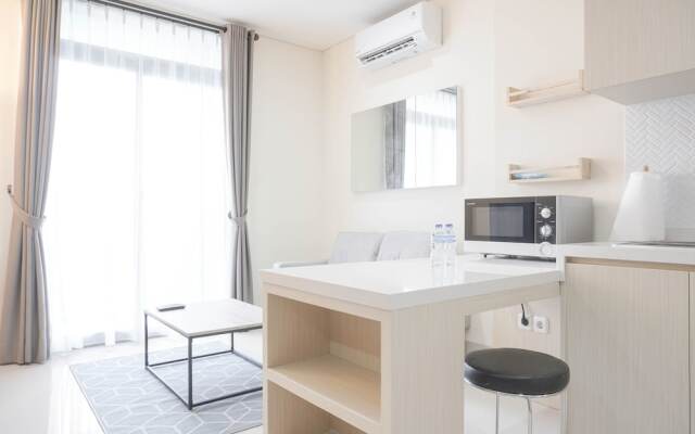 Nice And Comfort 2Br At Pejaten Park Apartment