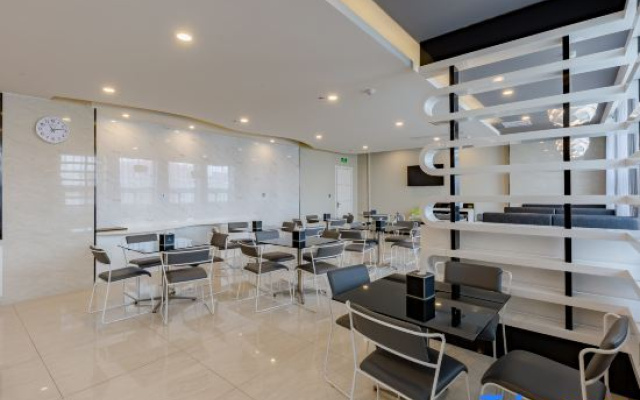 Jiayi Hotel (Dongying West Second Road, Ginza Mall, Petrochemical College Store) – Business – Dongying