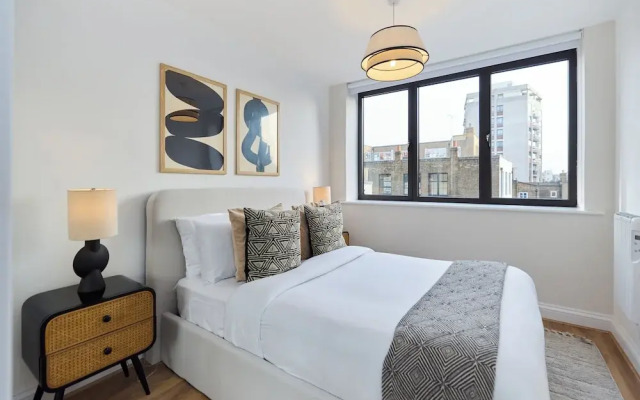 The Goodge Street Place - Bright 2bdr Flat