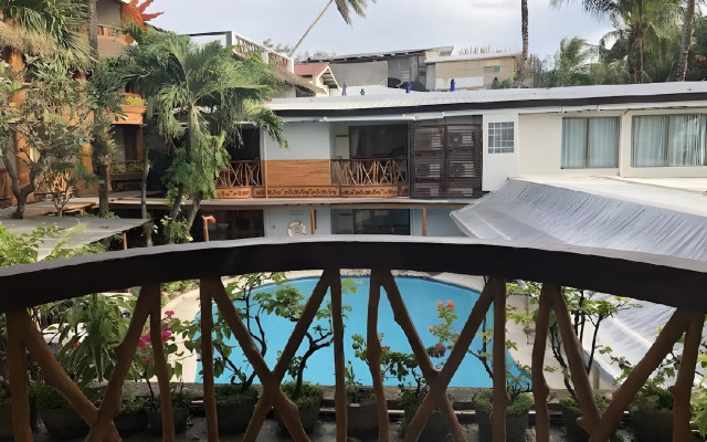 Red Coconut Beach Hotel