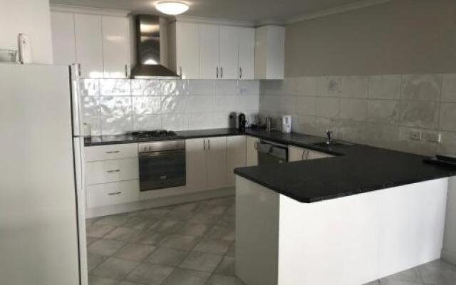 Streaky Bay Beachside & Jetty View Apartments