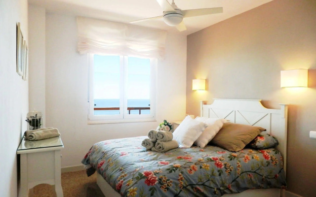 Waterfront Aloha Apartment
