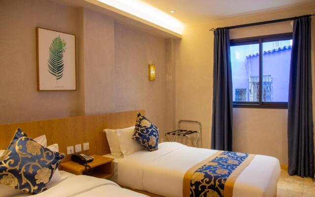 Vancii Hotel