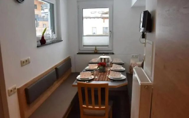Klasse Apartment mit Balkon St. Anton am Arlberg