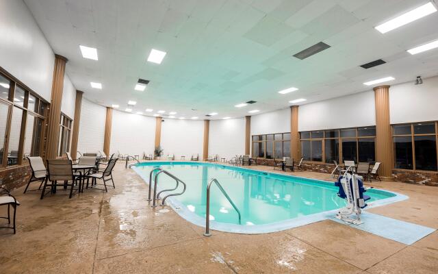 Red Roof Inn PLUS+ Boston - Woburn/ Burlington