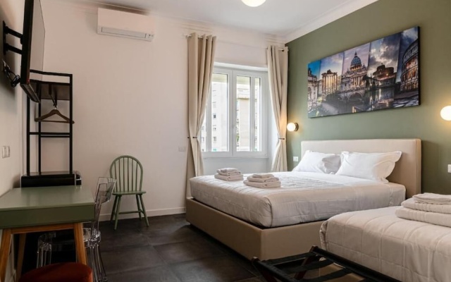 Flora Guest House