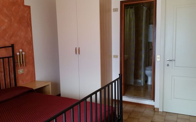 Hotel Augusta Garni