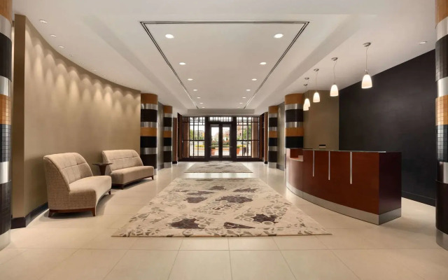 Embassy Suites by Hilton Alexandria Old Town