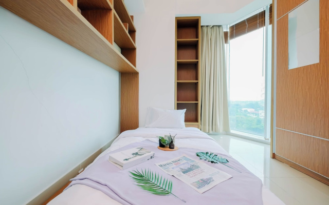 Wood Accents 2Br At Tamansari The Hive Apartment