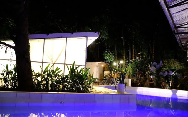 Balconahe Resto Camp