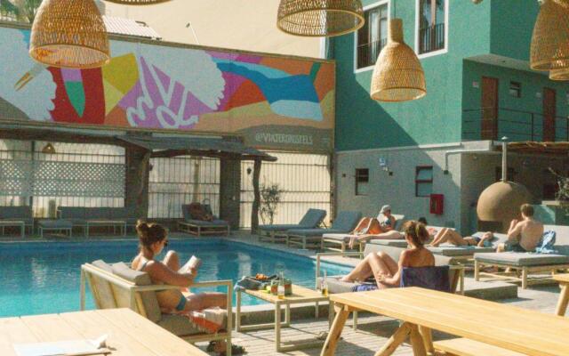 Viajero Huacachina Hostel