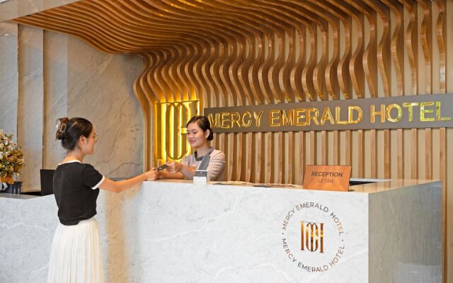 Mercy Emerald Hotel
