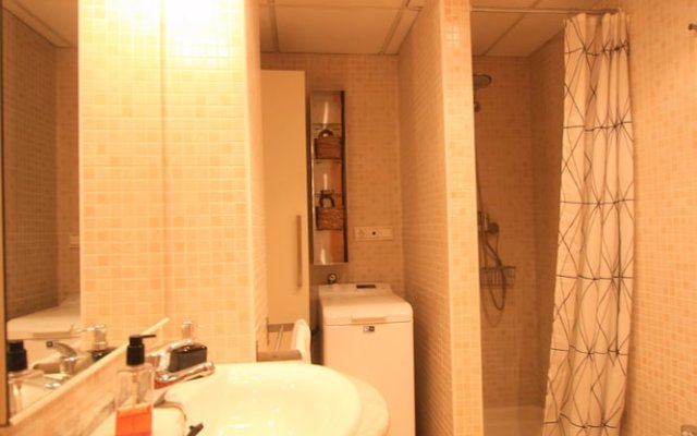 Apartamento CasaTuris cerca del Castillo