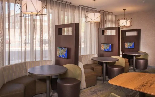 Courtyard Fredericksburg Historic District